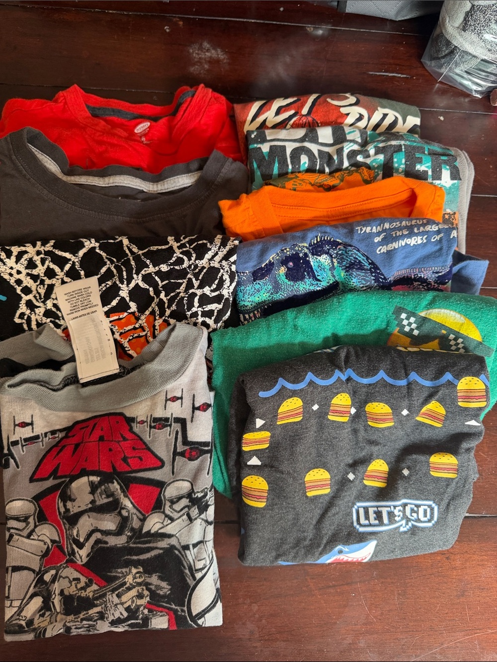 Lot of Boys 6-8 shirts sku 13